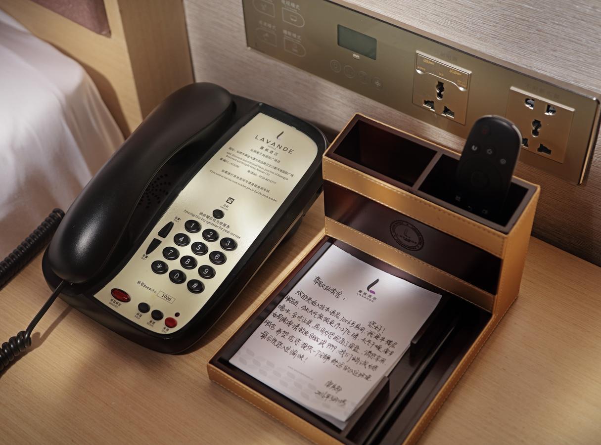 Lavande Hotel Guangzhou Ximenkou Metro Luaran gambar